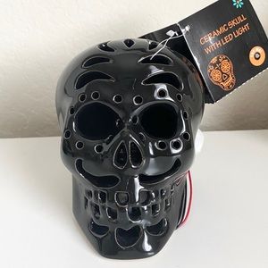 Black Skull With Light